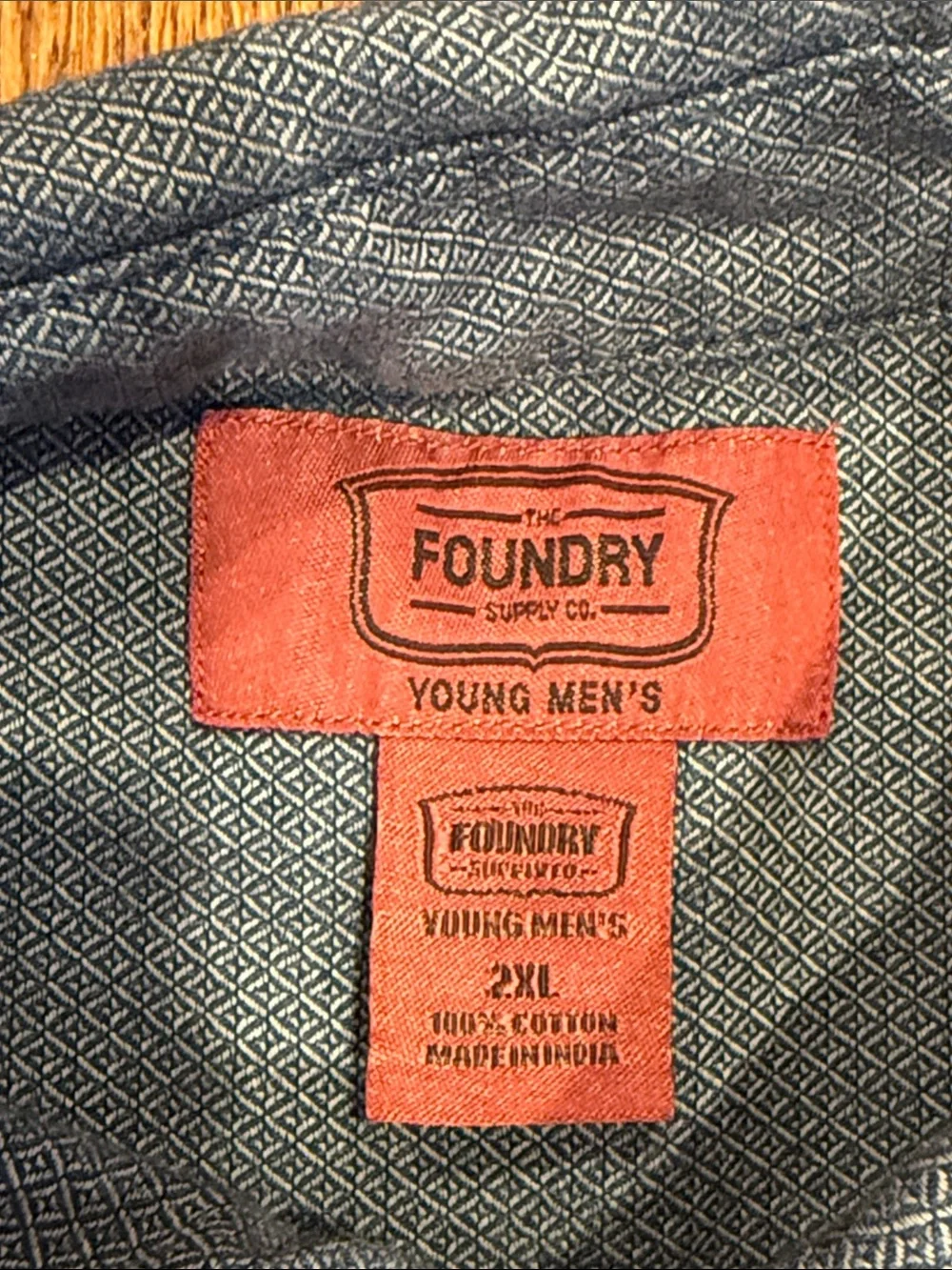 Foundry button down shirtshirt
